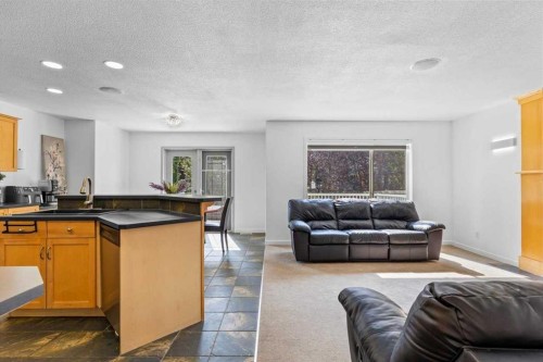 57 Everwillow Boulevard Sw, Calgary, AB - Indoor