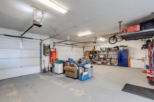 293 Boulder Creek Crescent, Langdon, AB - Indoor Photo Showing Garage