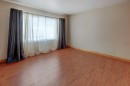 4513 Forman Crescent Se, Calgary, AB  - Indoor Photo Showing Other Room 