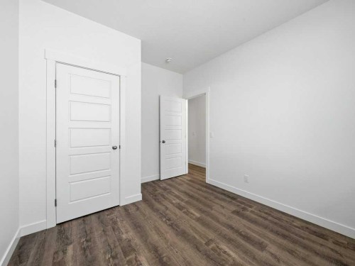 105 Creekstone Manor Sw, Calgary, AB - Indoor Photo Showing Other Room