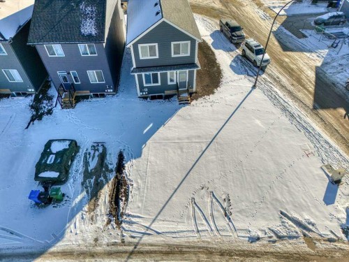 105 Creekstone Manor Sw, Calgary, AB - Outdoor