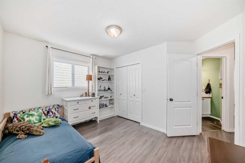 69 Canals Circle Sw, Airdrie, AB - Indoor Photo Showing Bedroom