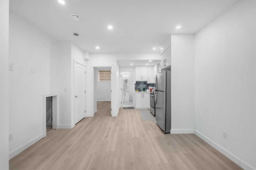 84 Savanna Place Ne, Calgary, AB - Indoor