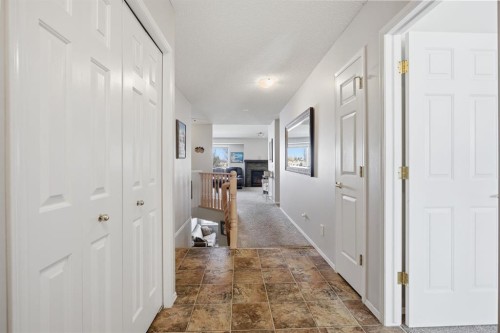 216 Valley Ridge Heights Nw, Calgary, AB - Indoor Photo Showing Other Room