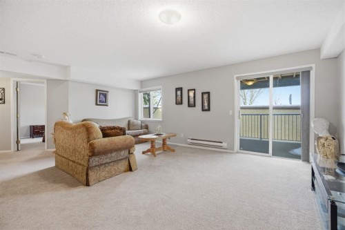 216 Valley Ridge Heights Nw, Calgary, AB - Indoor Photo Showing Other Room