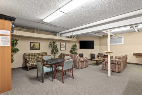 216 Valley Ridge Heights Nw, Calgary, AB - Indoor