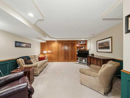 237 28 Avenue Nw, Calgary, AB - Indoor