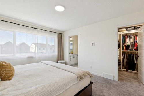 87 Setonstone Landing Se, Calgary, AB - Indoor Photo Showing Bedroom