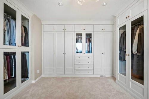 136 Patrick View Sw, Calgary, AB - Indoor Photo Showing Other Room