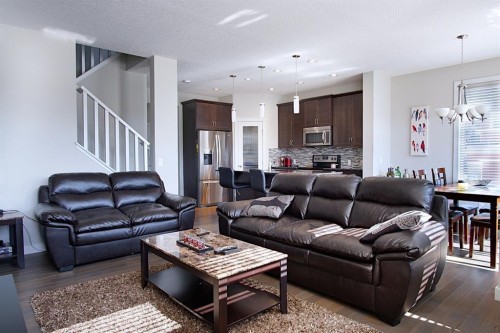 193 Redstone Common Ne, Calgary, AB - Indoor Photo Showing Living Room