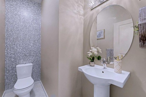 80 Chaparral Valley Crescent Se, Calgary, AB - Indoor Photo Showing Bathroom