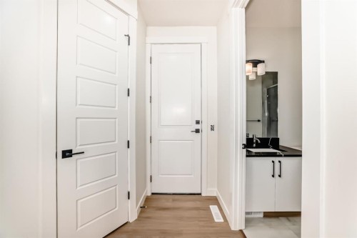 122 Waterstone Way, Chestermere, AB - Indoor Photo Showing Other Room