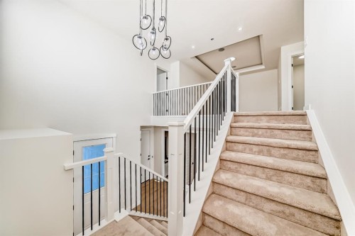 122 Waterstone Way, Chestermere, AB - Indoor Photo Showing Other Room