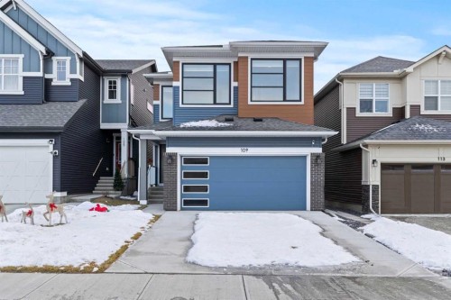 109 Mallard Grove Se, Calgary, AB - Outdoor With Facade