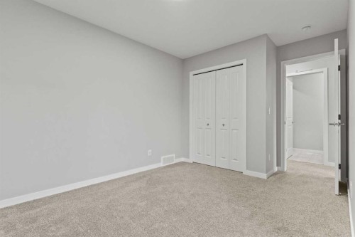 109 Mallard Grove Se, Calgary, AB - Indoor Photo Showing Other Room