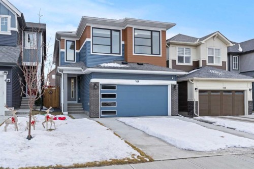 109 Mallard Grove Se, Calgary, AB - Outdoor With Facade