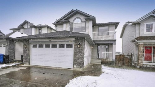 139 Coopers Close SW Airdrie, AB T4B 2X1
