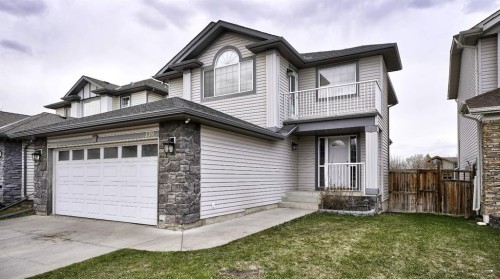 139 Coopers Close Sw, Airdrie, AB - Outdoor