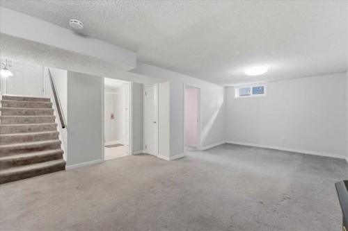 140 Waterloo Drive Sw, Calgary, AB - Indoor