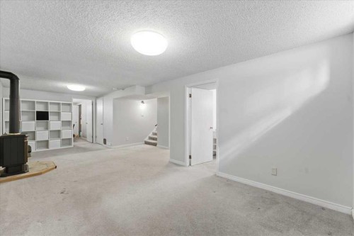 140 Waterloo Drive Sw, Calgary, AB - Indoor Photo Showing Other Room