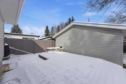 140 Waterloo Drive Sw, Calgary, AB - Outdoor With Exterior