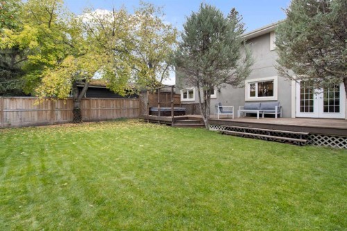 152 Lake Mead Crescent Se, Calgary, AB - Outdoor With Deck Patio Veranda