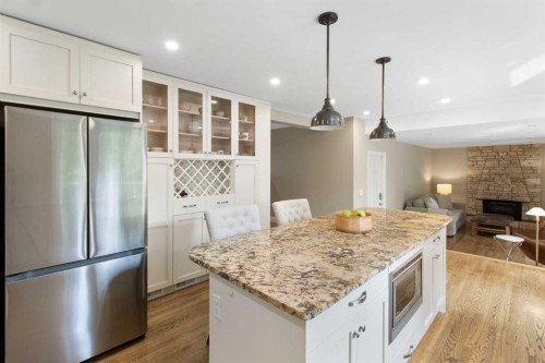 152 Lake Mead Crescent Se, Calgary, AB - Indoor Photo Showing Kitchen With Stainless Steel Kitchen With Upgraded Kitchen