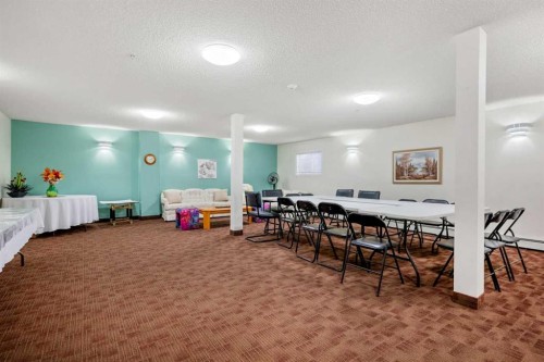 2111 Millrise Point Sw, Calgary, AB - Indoor