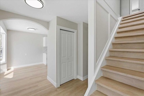 172 Abinger Crescent Ne, Calgary, AB - Indoor Photo Showing Other Room