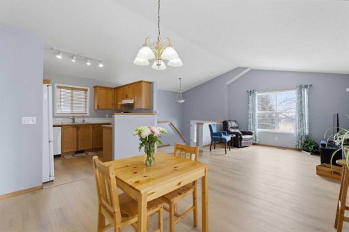 77 Bridleglen Road Sw, Calgary, AB - Indoor Photo Showing Dining Room