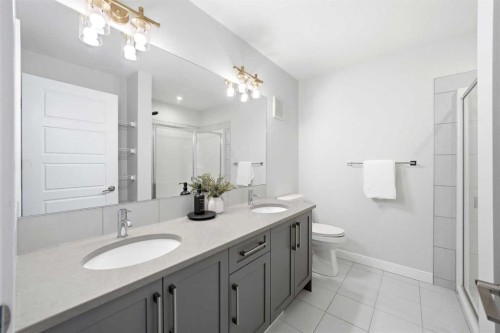 316 Precedence Hill, Cochrane, AB - Indoor Photo Showing Bathroom