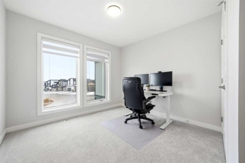 316 Precedence Hill, Cochrane, AB - Indoor Photo Showing Office