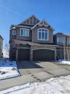 69 Rockyvale Green NW Calgary, AB T3G 0G4