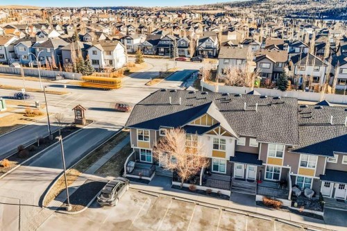 731-101 Sunset Drive, Cochrane, AB - Outdoor
