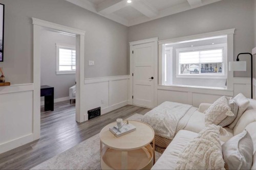 2307 15A Street Se, Calgary, AB - Indoor