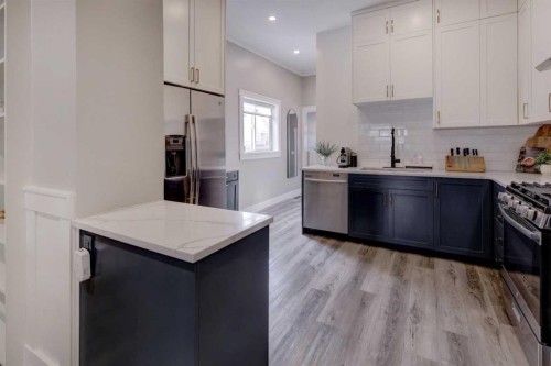 2307 15A Street Se, Calgary, AB - Indoor Photo Showing Kitchen With Stainless Steel Kitchen With Upgraded Kitchen