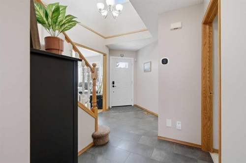 88 Sunmeadows Road Se, Calgary, AB - Indoor Photo Showing Other Room