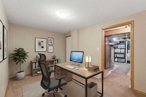 88 Sunmeadows Road Se, Calgary, AB - Indoor Photo Showing Office