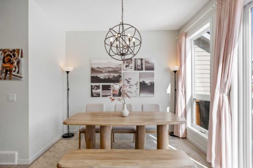 234 Magnolia Way Se, Calgary, AB - Indoor Photo Showing Dining Room