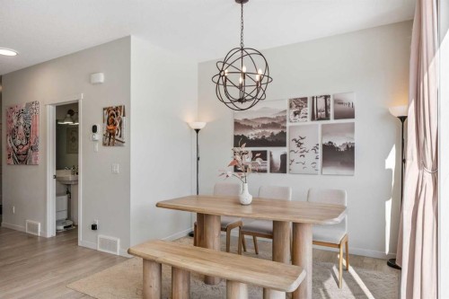 234 Magnolia Way Se, Calgary, AB - Indoor Photo Showing Dining Room