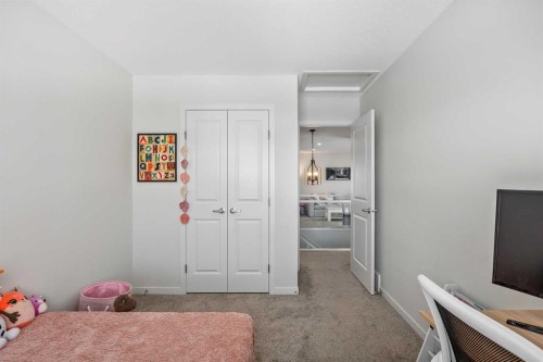 234 Magnolia Way Se, Calgary, AB - Indoor