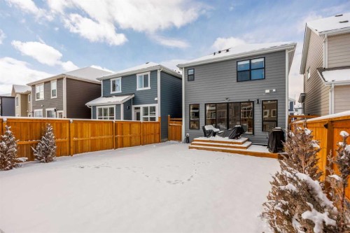 234 Magnolia Way Se, Calgary, AB - Outdoor