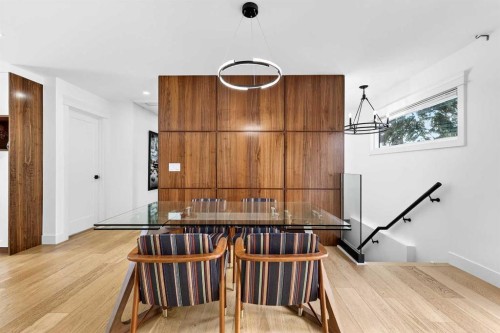 6323 Crowchild Trail Sw, Calgary, AB - Indoor Photo Showing Other Room