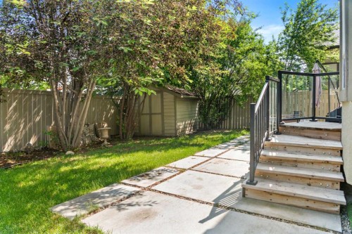 95 Sierra Nevada Green Sw, Calgary, AB - Outdoor