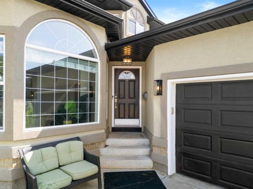 95 Sierra Nevada Green Sw, Calgary, AB - Outdoor With Exterior