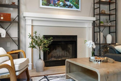 95 Sierra Nevada Green Sw, Calgary, AB - Indoor Photo Showing Living Room With Fireplace