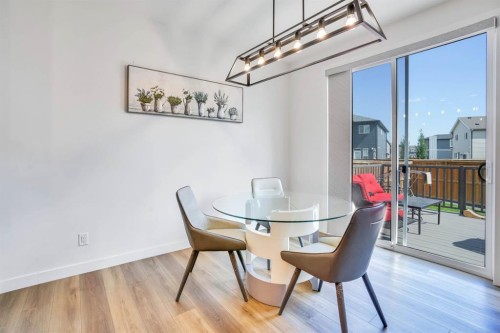 353 Walcrest View Se, Calgary, AB - Indoor Photo Showing Dining Room
