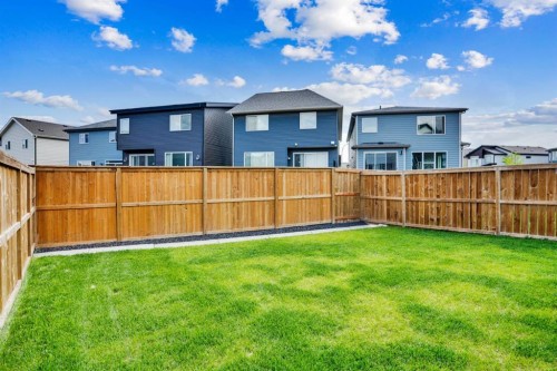 353 Walcrest View Se, Calgary, AB - Outdoor