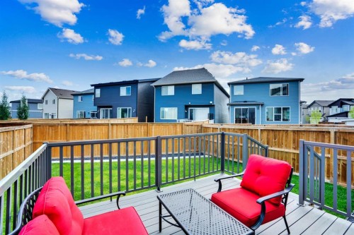 353 Walcrest View Se, Calgary, AB - Outdoor With Deck Patio Veranda
