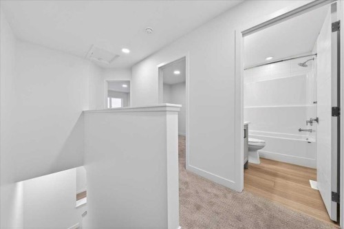 605-30 Rochester View Nw, Calgary, AB - Indoor